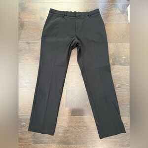 Men’s Tommy Hilfiger dress pants. Size 36 waist by 30 length.